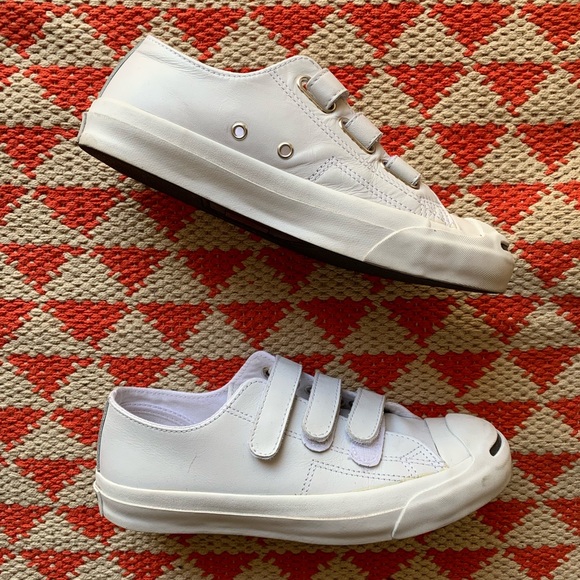 caterpillar white shoes